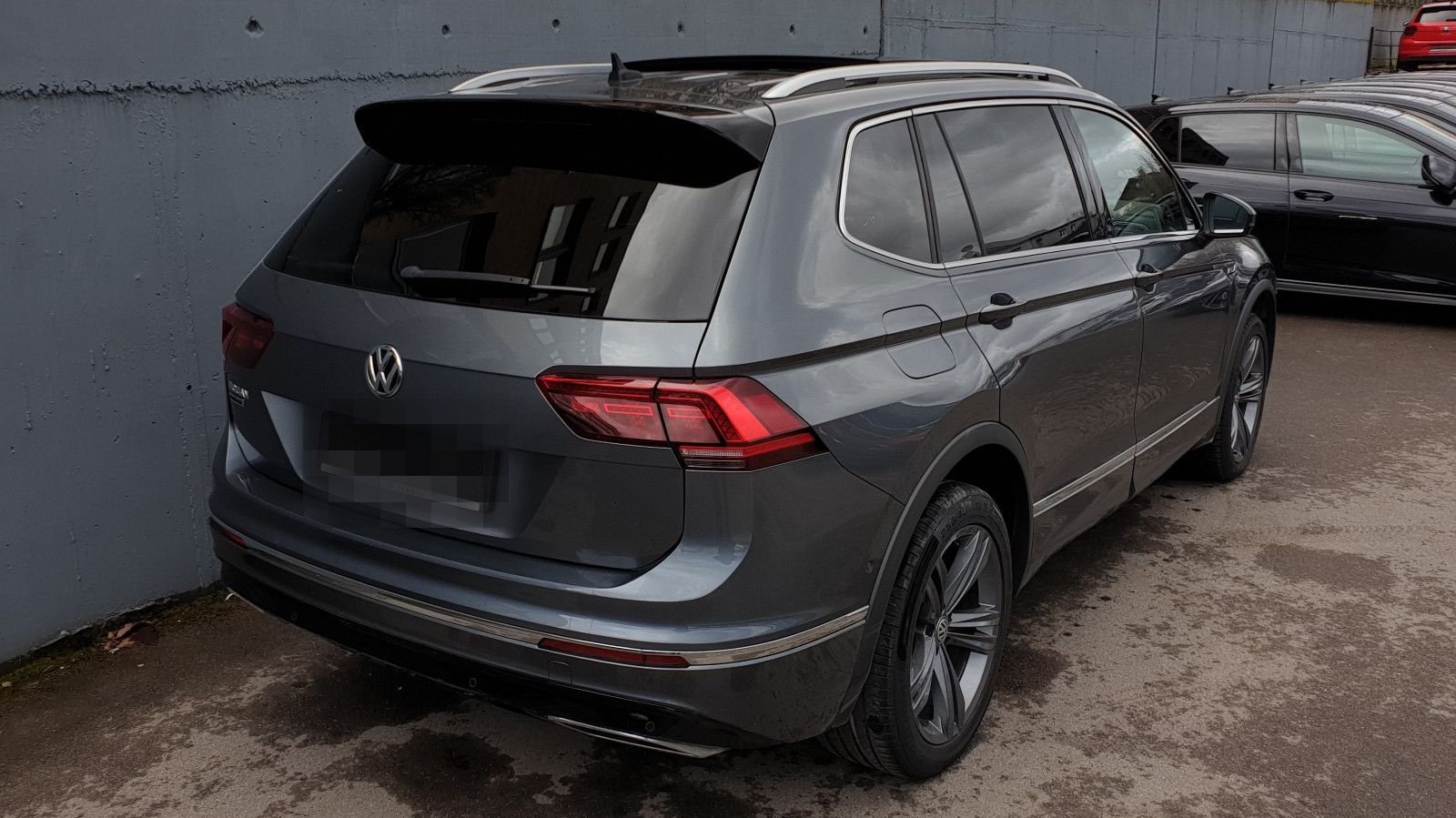 Volkswagen Tiguan Allspace 2.0 TDI DSG * R-Line * 7 Sitze* foto 3