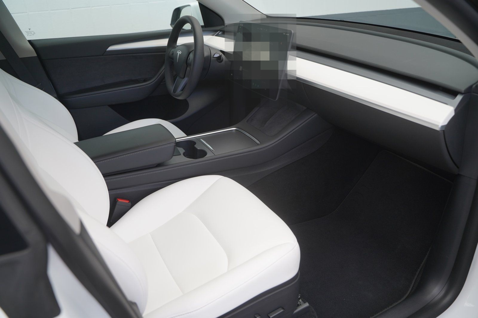 Tesla Model Y Long Range AWD *innen weiß*20-Zoll* foto 19