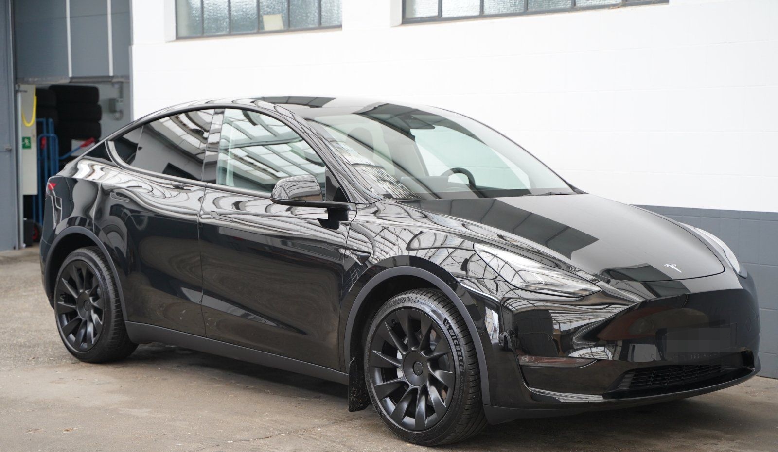 Tesla Model Y Long Range AWD *20-Zoll* foto 15