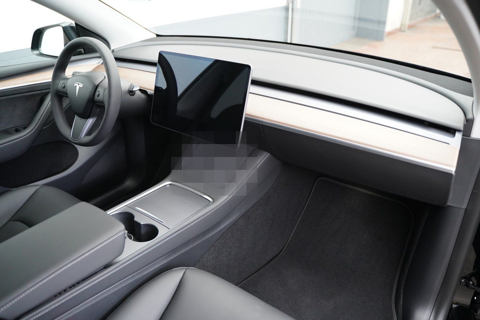 Tesla Model Y Long Range AWD *20-Zoll* foto 18