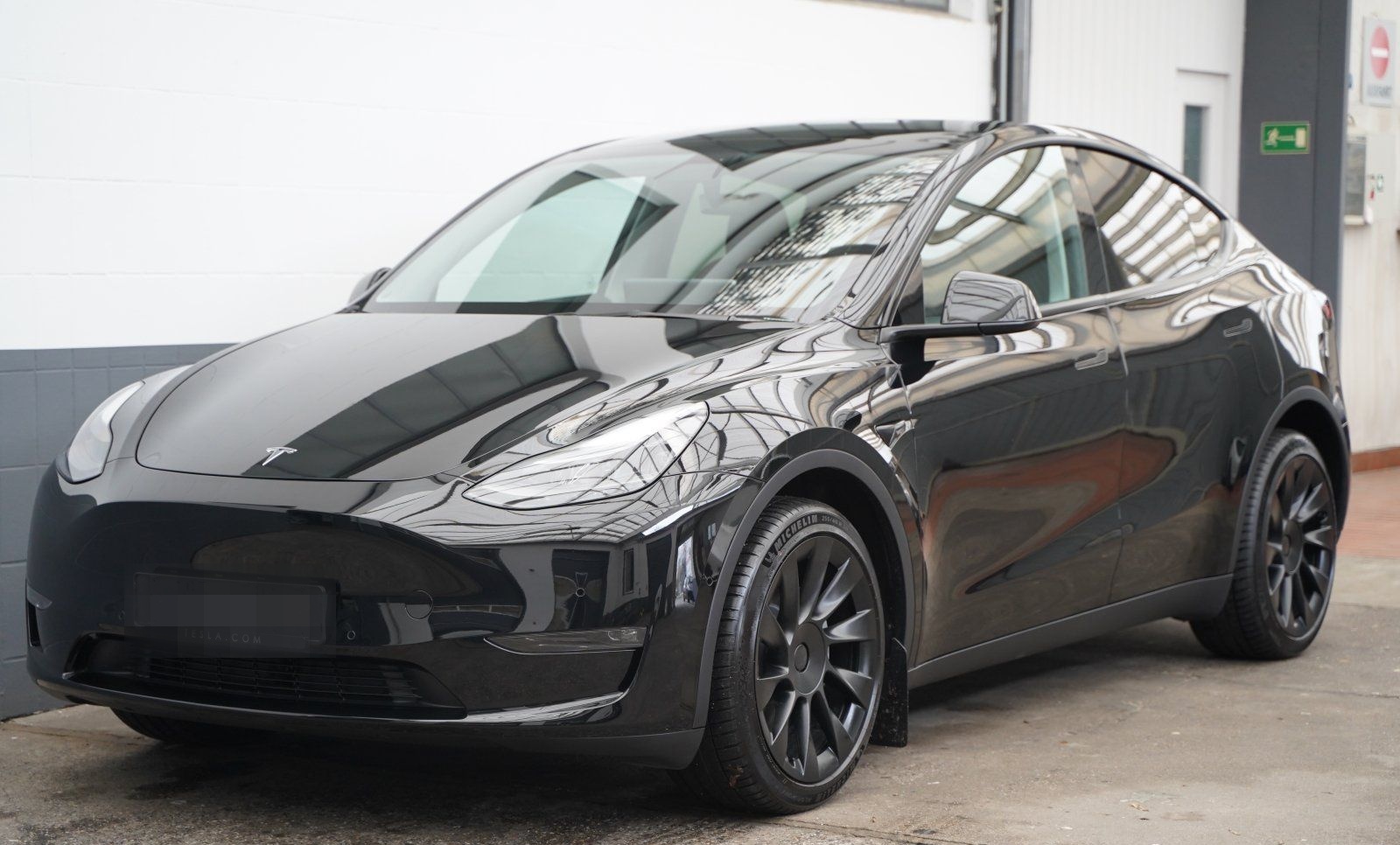 Tesla Model Y Long Range AWD *20-Zoll* foto 3