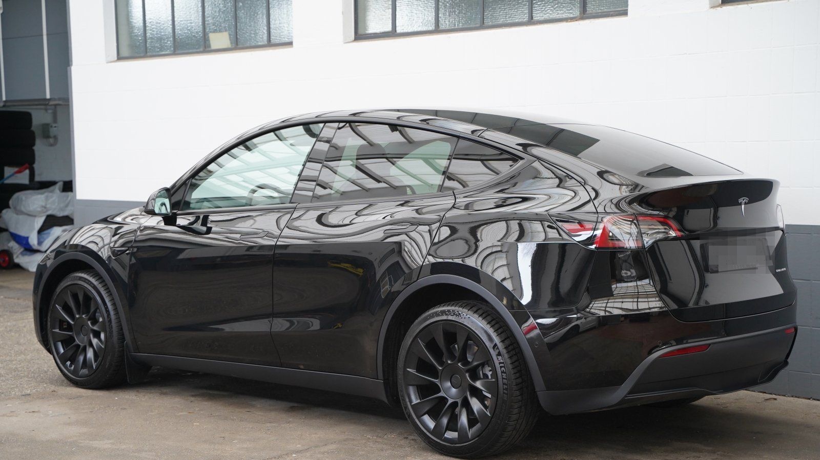 Tesla Model Y Long Range AWD *20-Zoll* foto 6