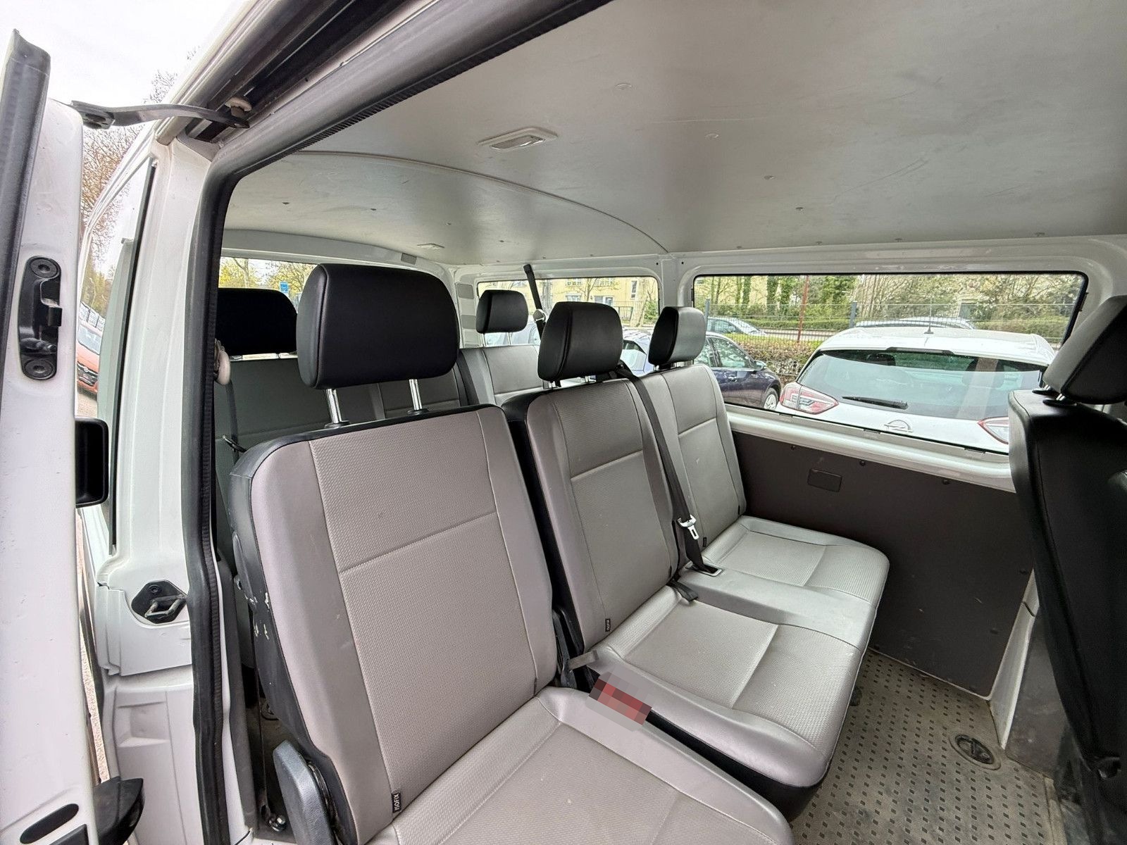 Volkswagen T6.1 Transporter Kombi lang FWDT6.1 Transporter foto 15