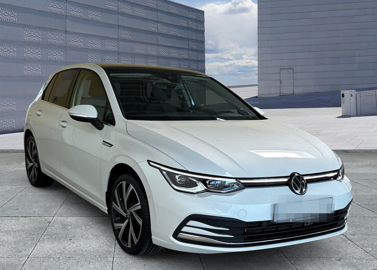 Volkswagen Golf VIII 2.0 TDI Style DSG+SHZ+USB+DAB+EPH+LWS+ foto 2