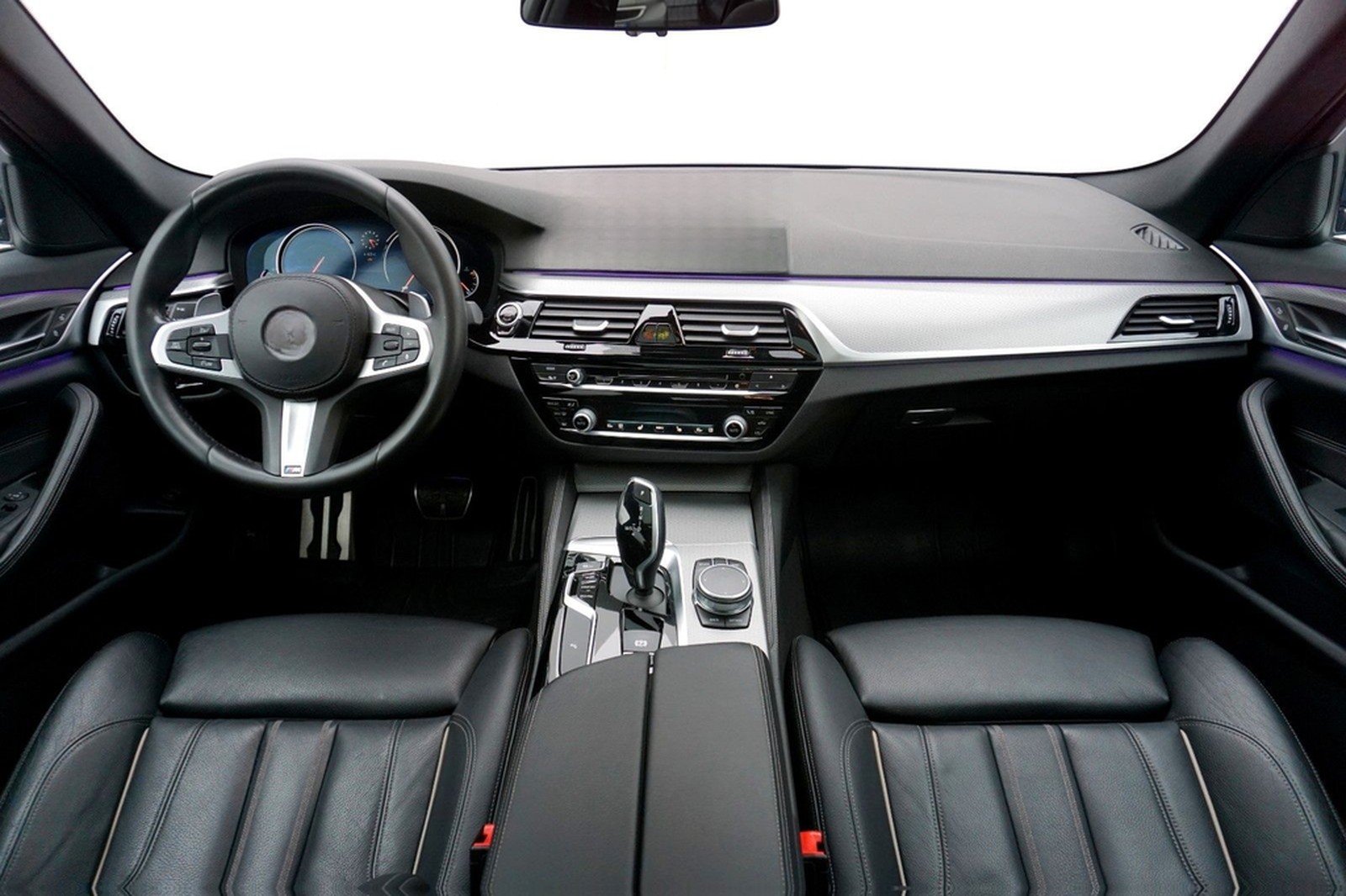 BMW 540 i xDrive M-Sport HUD~eSD~KAMERA~4xSHZ~Memory foto 18