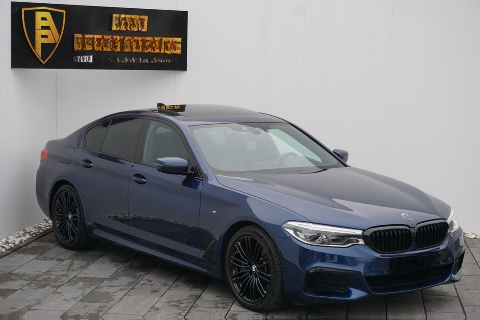BMW 540 i xDrive M-Sport HUD~eSD~KAMERA~4xSHZ~Memory foto 5