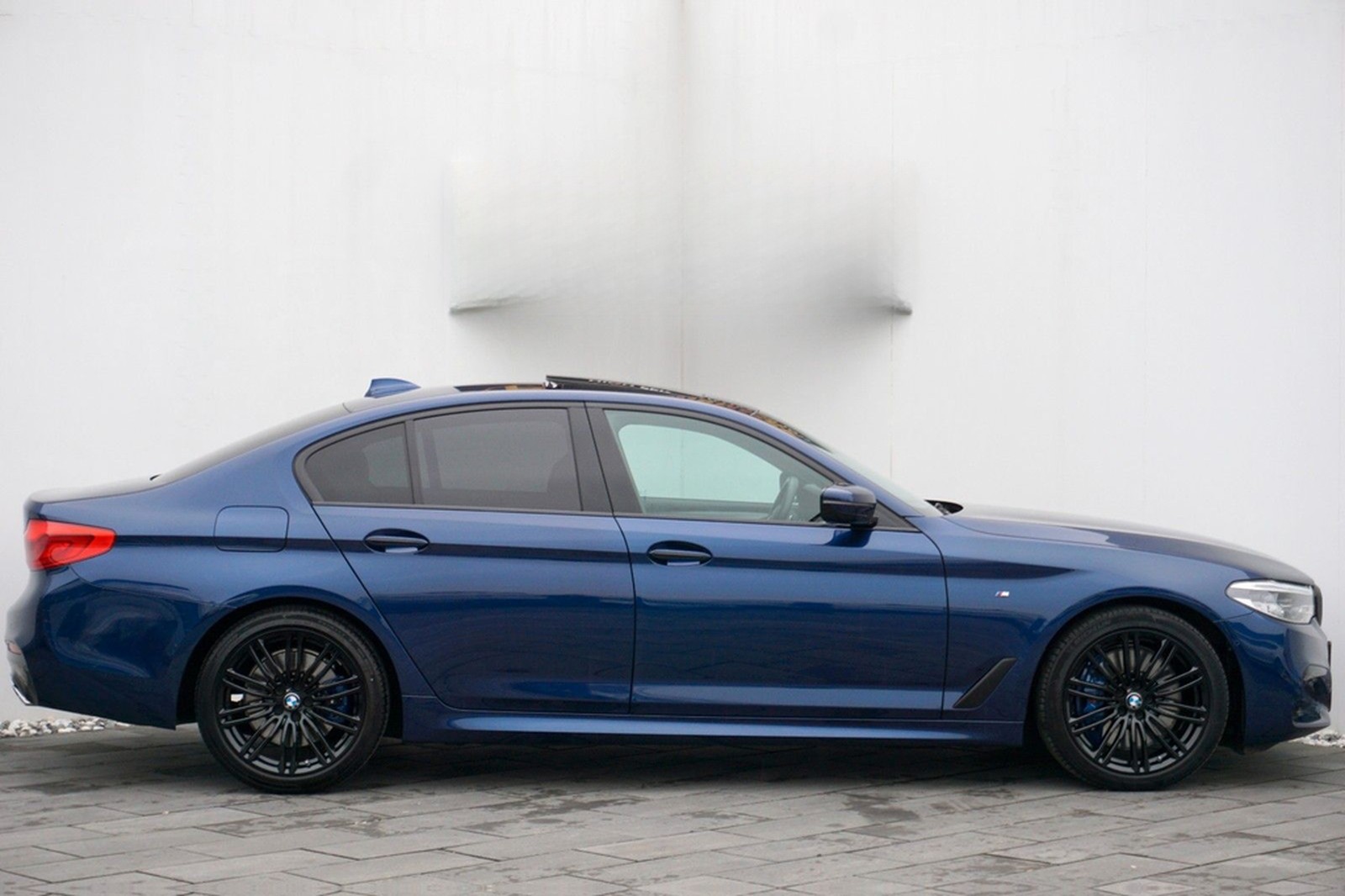 BMW 540 i xDrive M-Sport HUD~eSD~KAMERA~4xSHZ~Memory foto 6