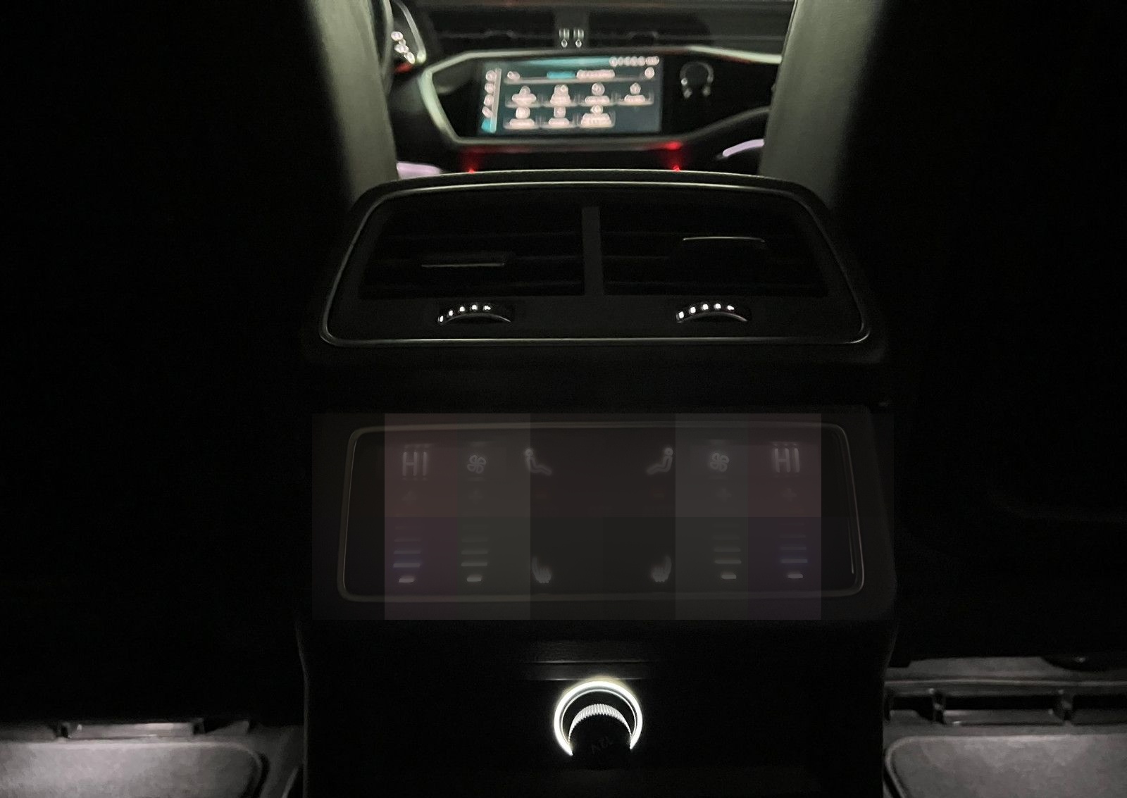 Audi A6 Avant 50 TDI Quattro S-LINE SPORT/PANO/AHK/AC foto 24