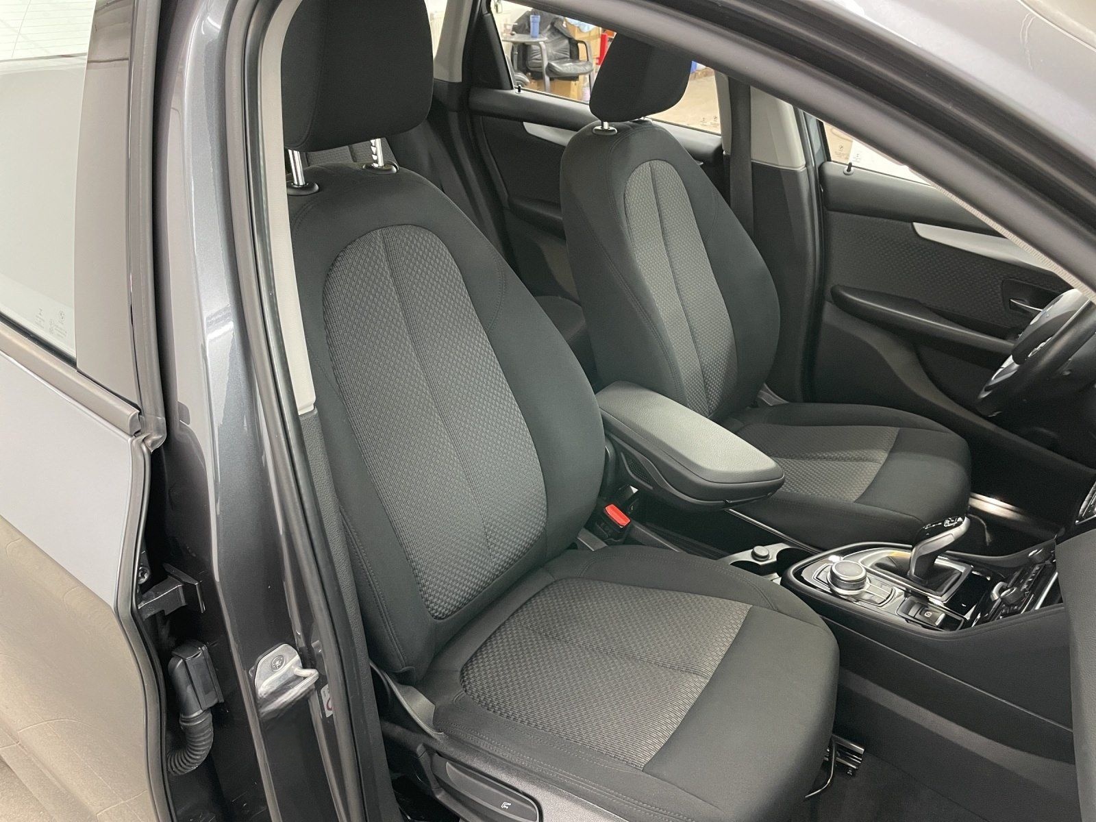 BMW 220i Active Tourer,Autom.LED,HiFi,Driving Ass,et foto 14