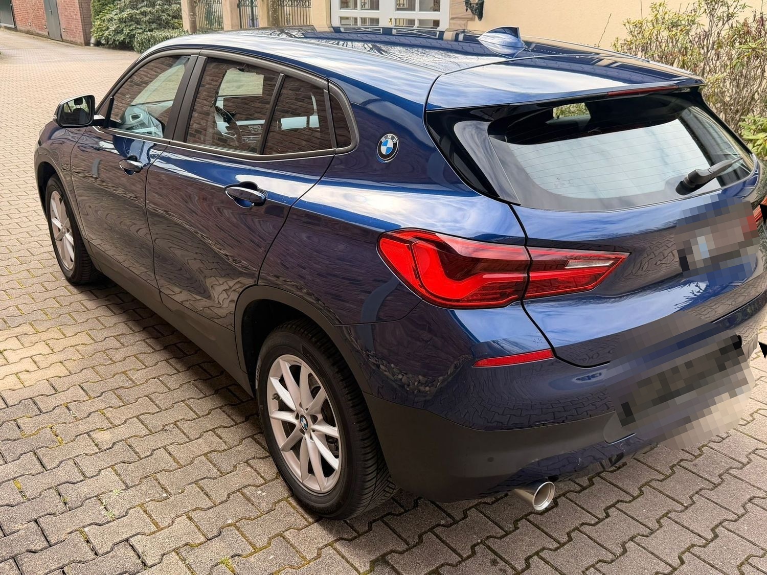 BMW X2 xDrive 18 d Advantage Plus foto 4