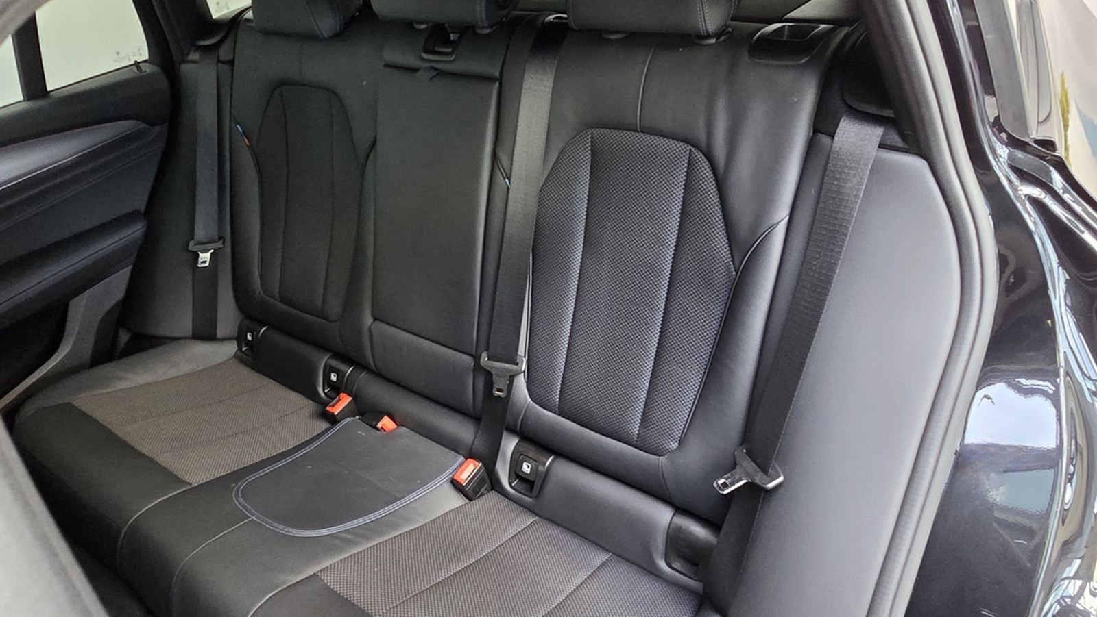 BMW X4 xDrive20d M Sport 20Zoll Kamera Hifi Keyless foto 15