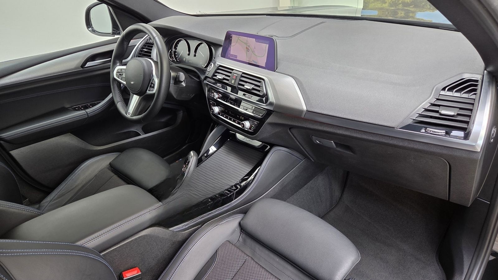 BMW X4 xDrive20d M Sport 20Zoll Kamera Hifi Keyless foto 28