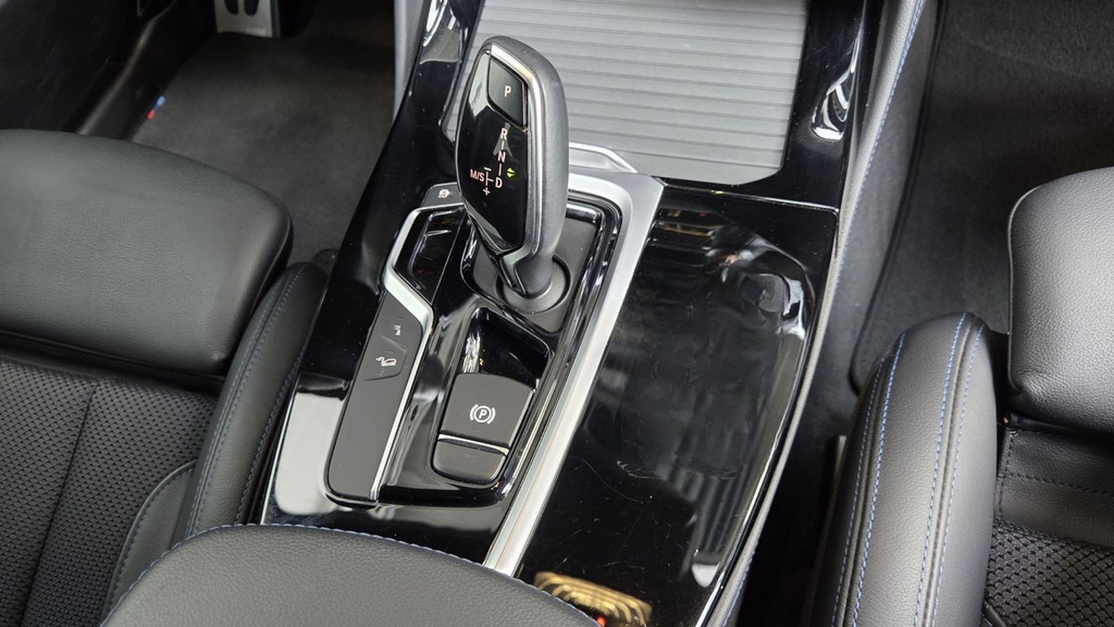 BMW X4 xDrive20d M Sport 20Zoll Kamera Hifi Keyless foto 29