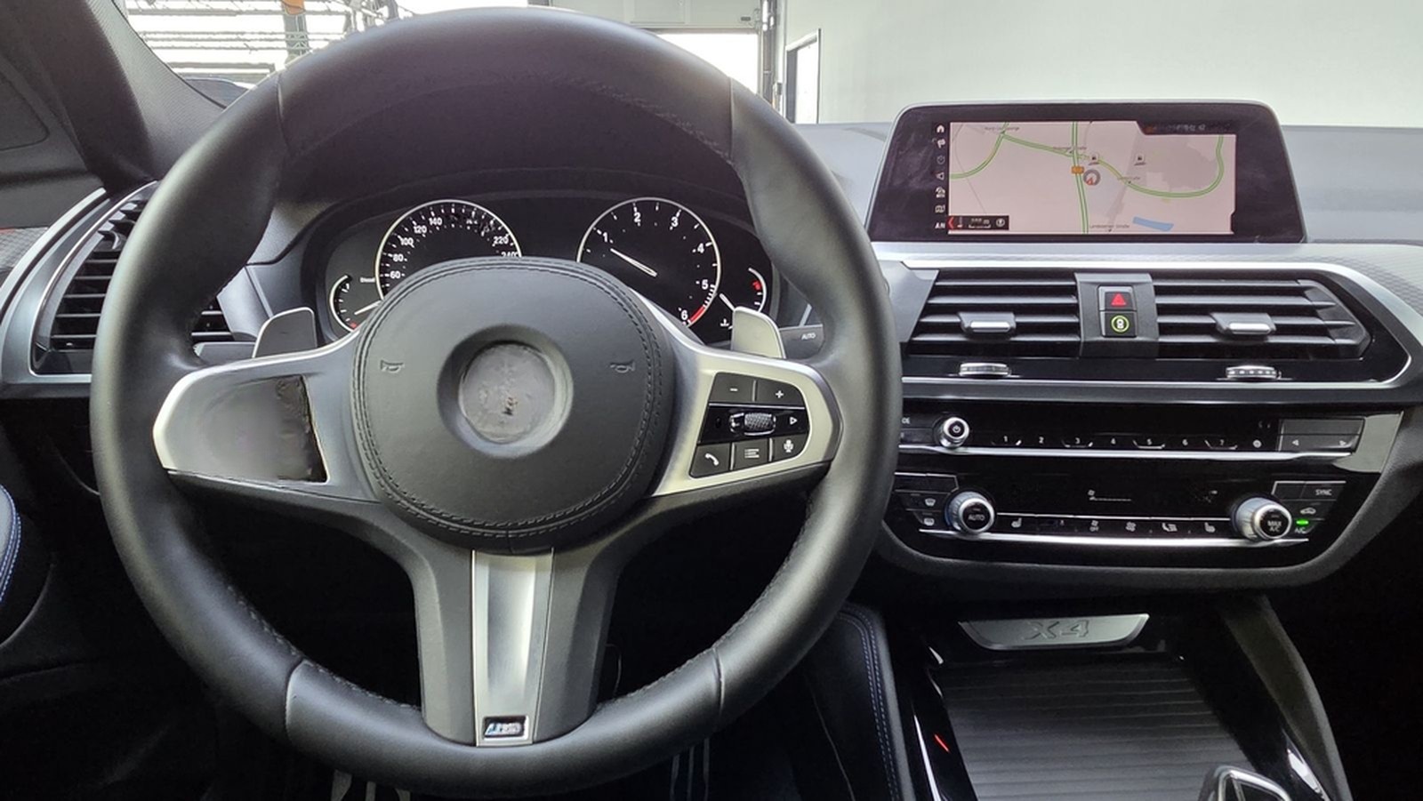 BMW X4 xDrive20d M Sport 20Zoll Kamera Hifi Keyless foto 9