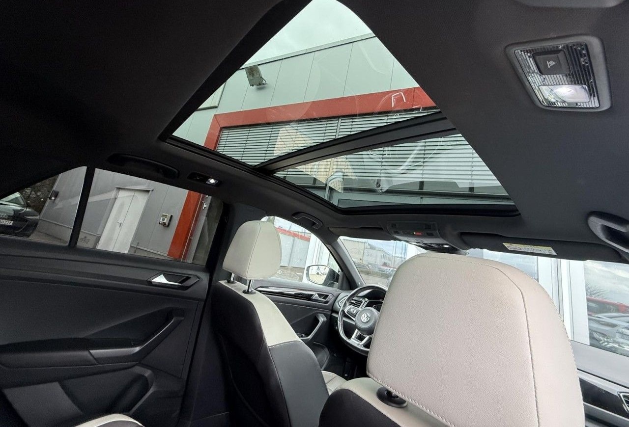 Volkswagen T-Roc Sport 1.5 TSI 6-Gang STHZ, LEDER, DACH, foto 18