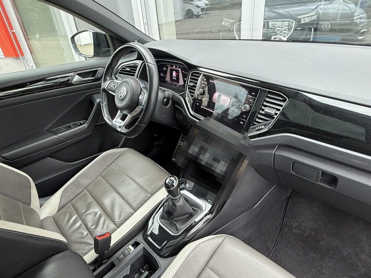 Volkswagen T-Roc Sport 1.5 TSI 6-Gang STHZ, LEDER, DACH, foto 9