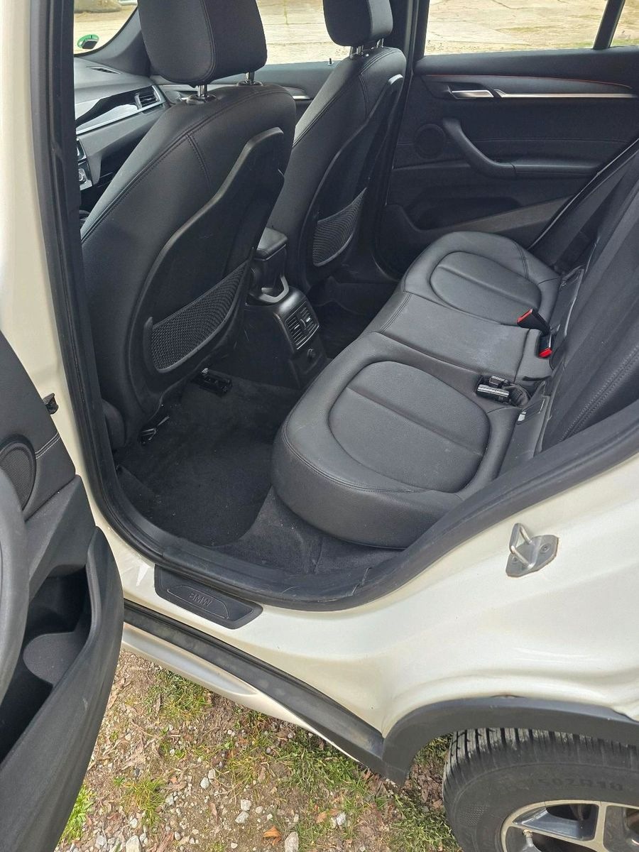 BMW X1 xDrive28i F84 foto 4