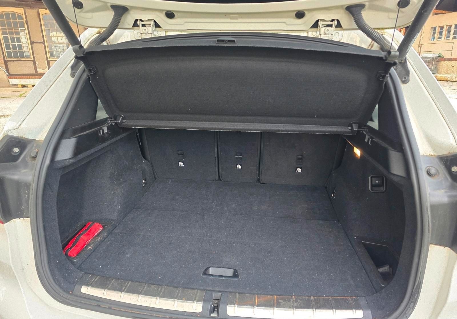 BMW X1 xDrive28i F84 foto 5