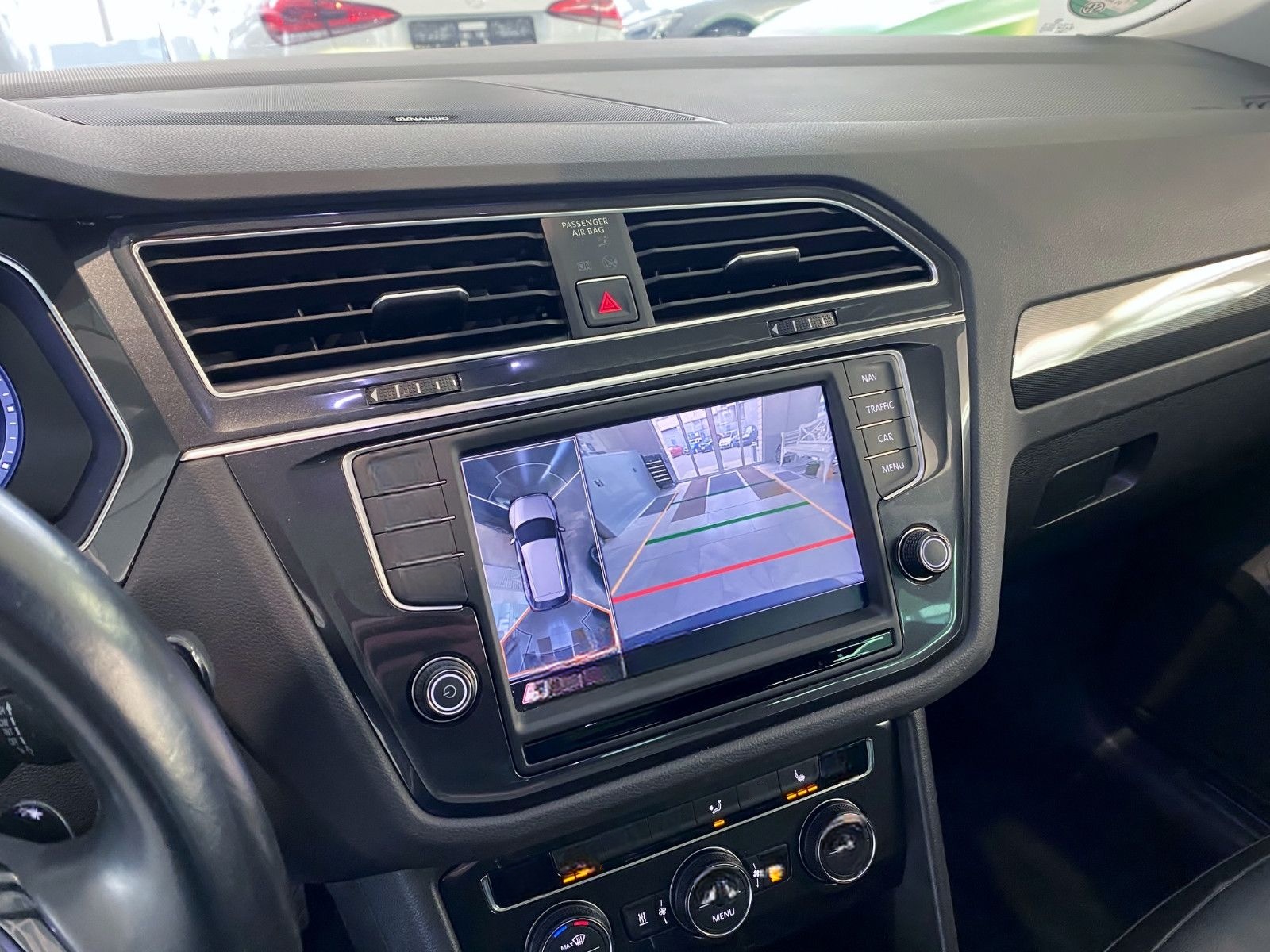 Volkswagen Tiguan 2.0 TDI 4M R-Line + Highline foto 17