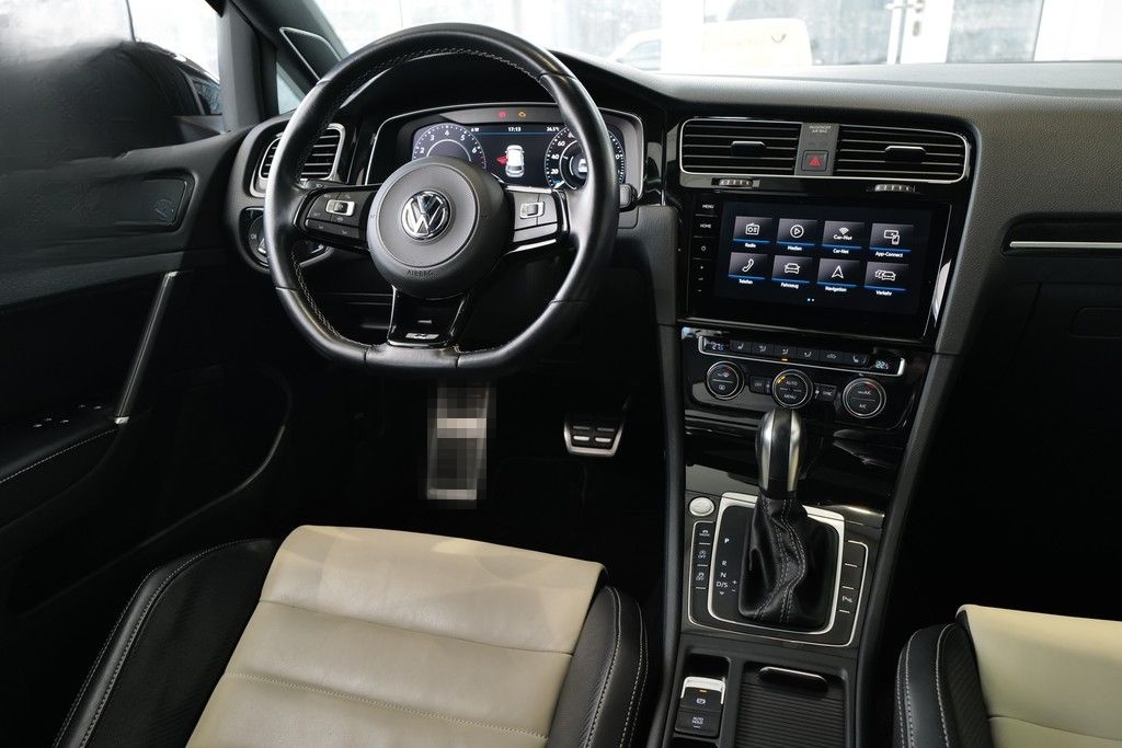 Volkswagen Golf VII R 2.0TSI DSG 4x4 DCC LED Pano DYNAUDIO  foto 18