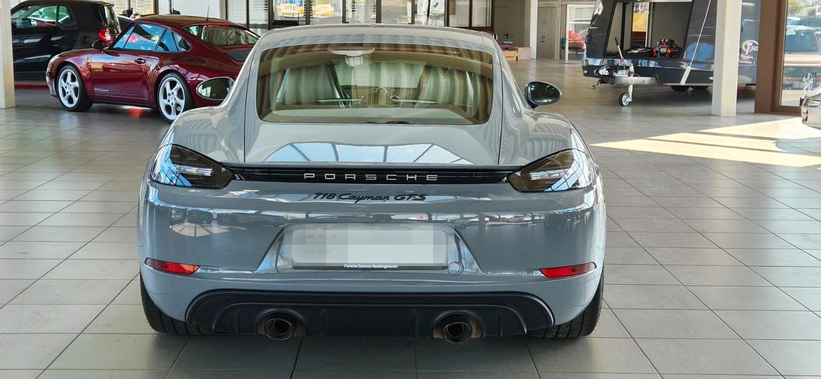 Porsche GTS 4.0 24TKM  ARKTIKGRAU APPROVED CARBON foto 6