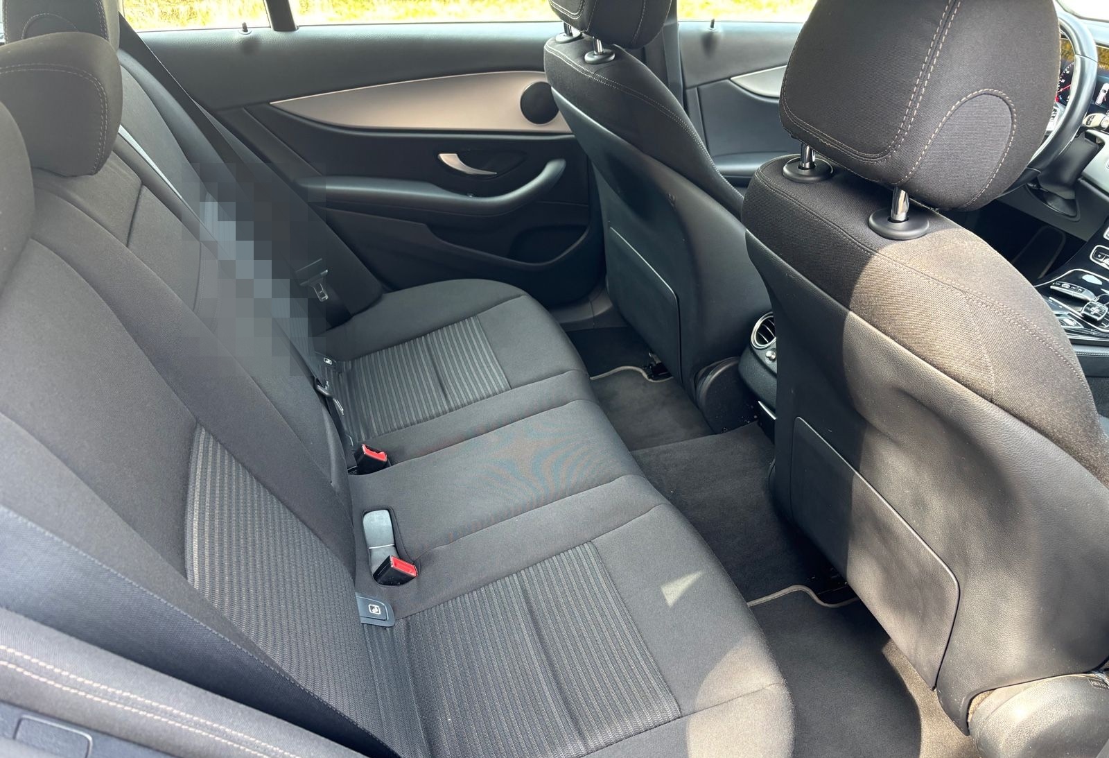 Mercedes-Benz E 200 d T Autom. foto 14
