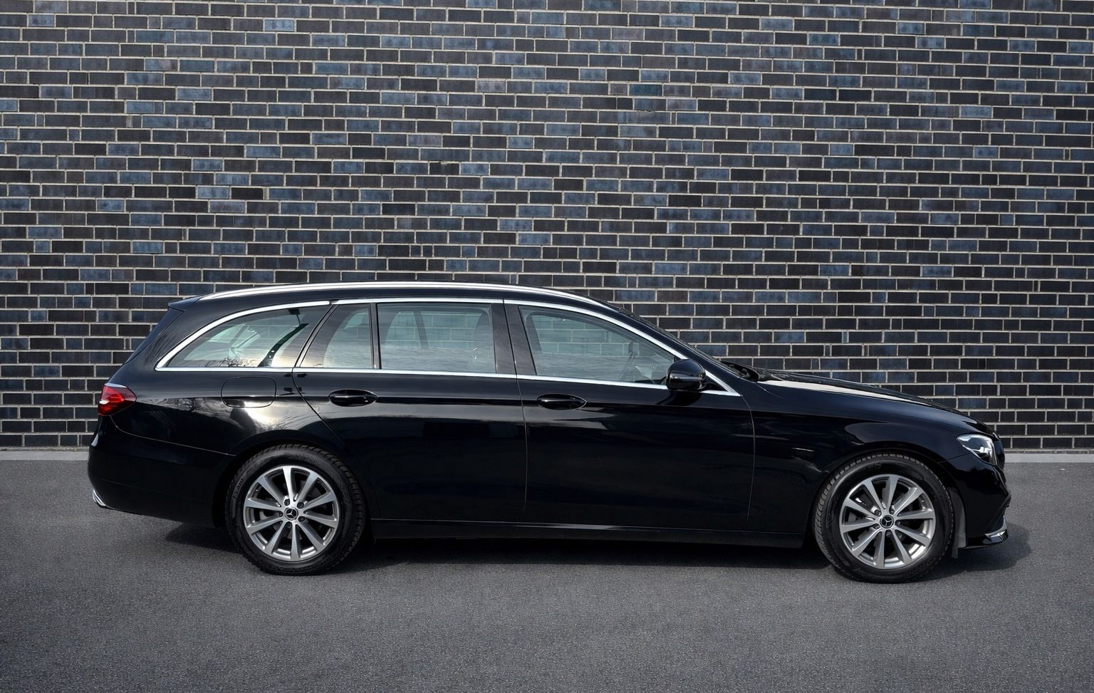 Mercedes-Benz E 200 d T Autom. foto 6