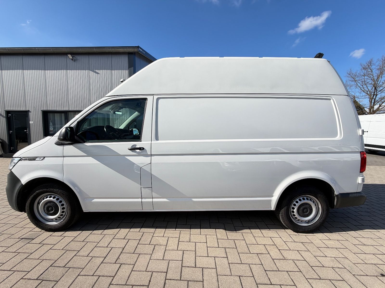 Volkswagen T6.1 Transporter Hochdach FWD lang/ACC/PDC/AHK foto 2