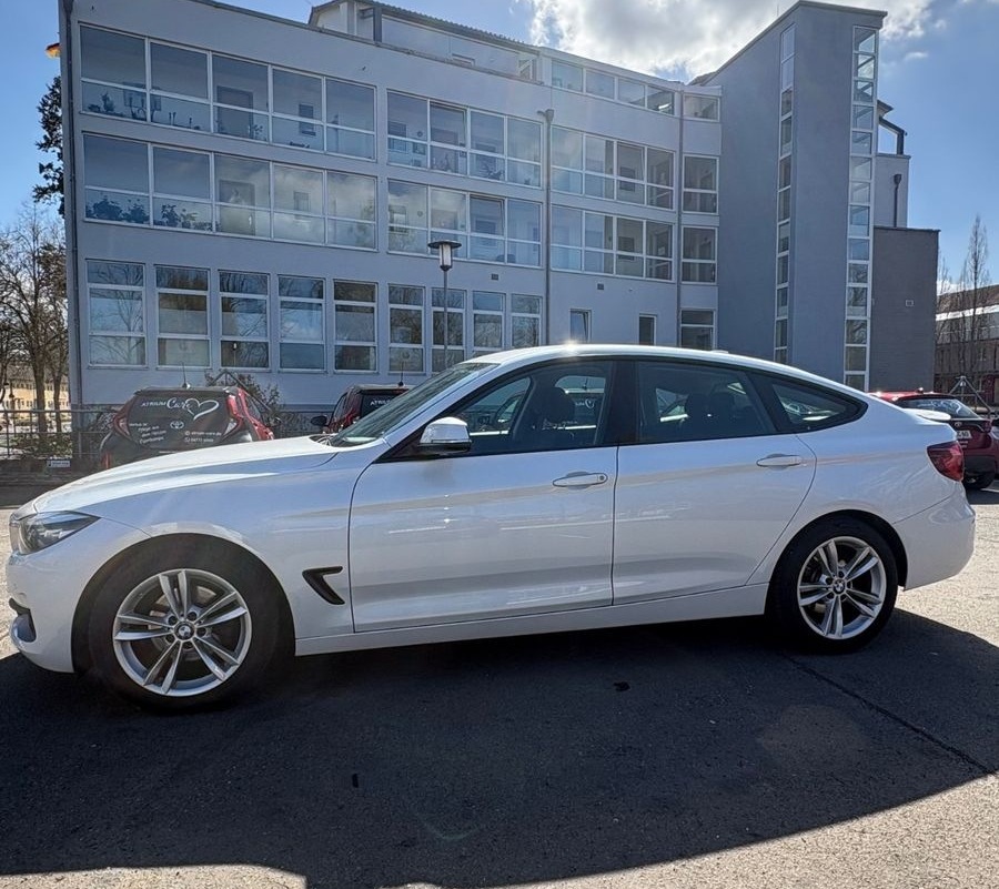 BMW 320 Gran Turismo Gran Turismo 320d xDrive Ad... foto 3