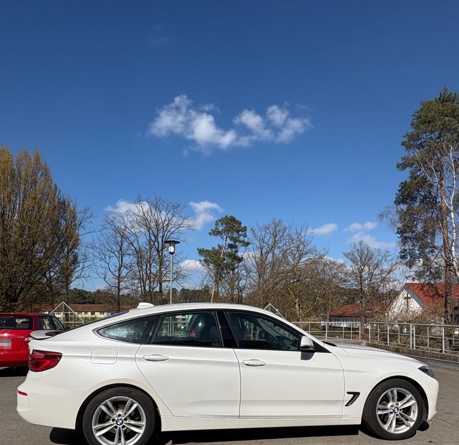 BMW 320 Gran Turismo Gran Turismo 320d xDrive Ad... foto 7