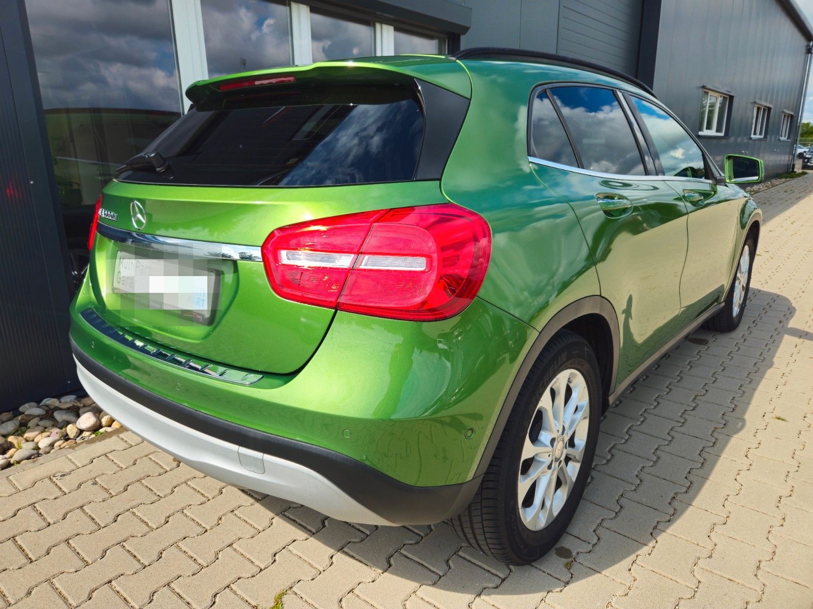 Mercedes-Benz GLA 220 CDI, Kamera, Keyless, CarPlay, 8x Räder foto 4