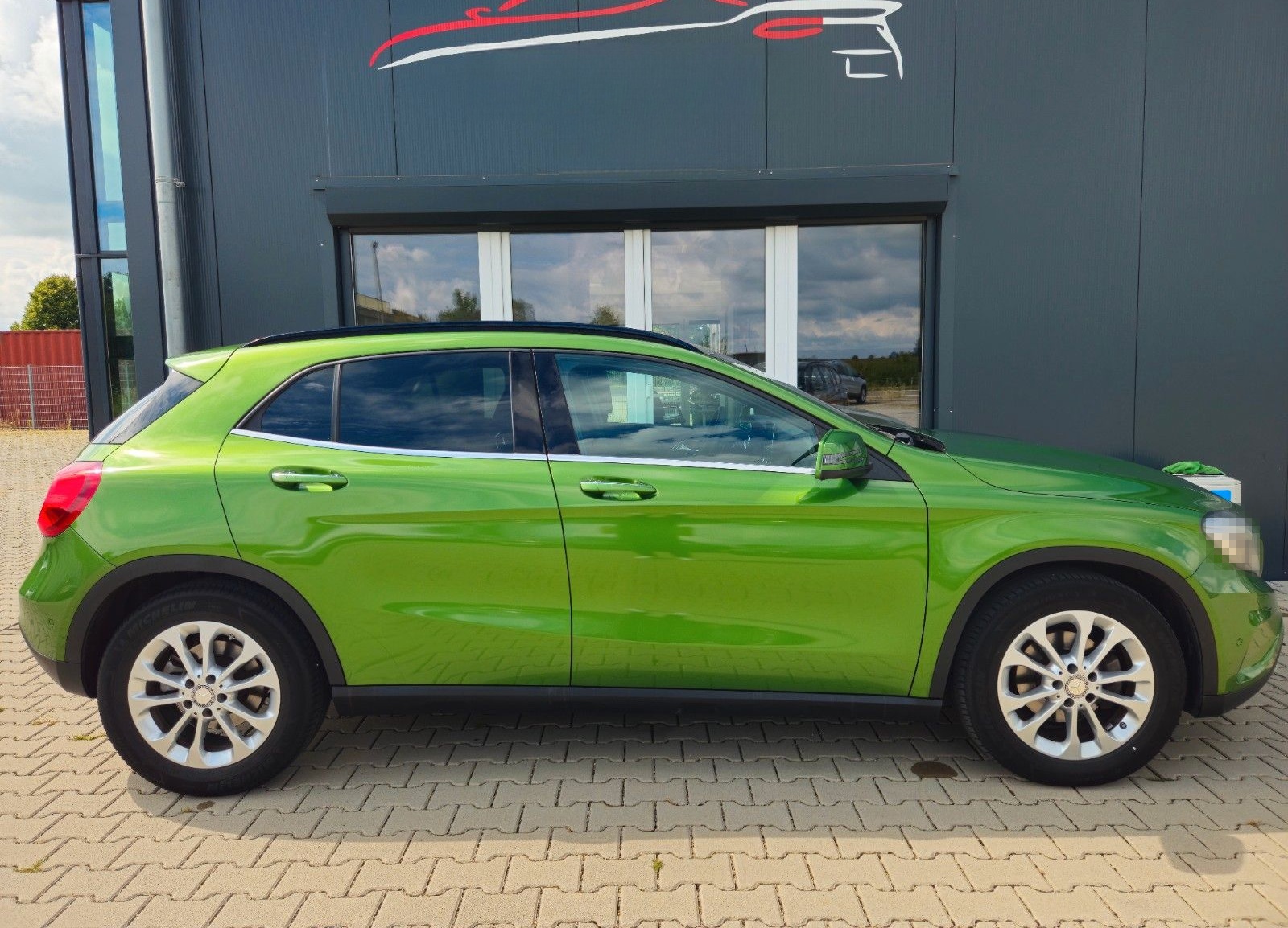 Mercedes-Benz GLA 220 CDI, Kamera, Keyless, CarPlay, 8x Räder foto 6