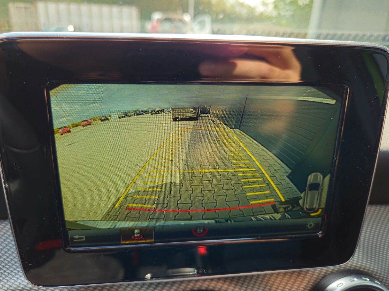 Mercedes-Benz GLA 220 CDI, Kamera, Keyless, CarPlay, 8x Räder foto 10