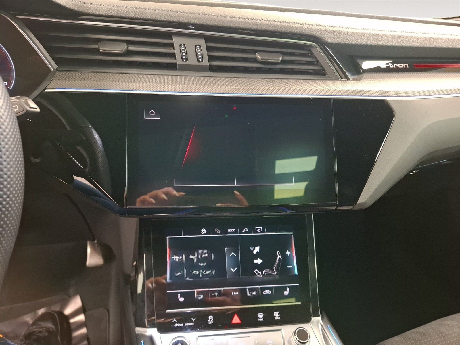 Audi Q8 e-tron 50 quattro S-Line 360 ACC AHK Matrix foto 13