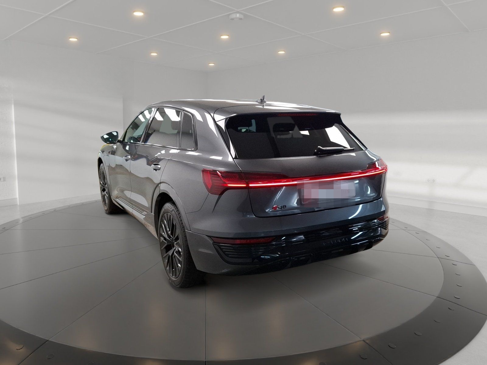 Audi Q8 e-tron 50 quattro S-Line 360 ACC AHK Matrix foto 3