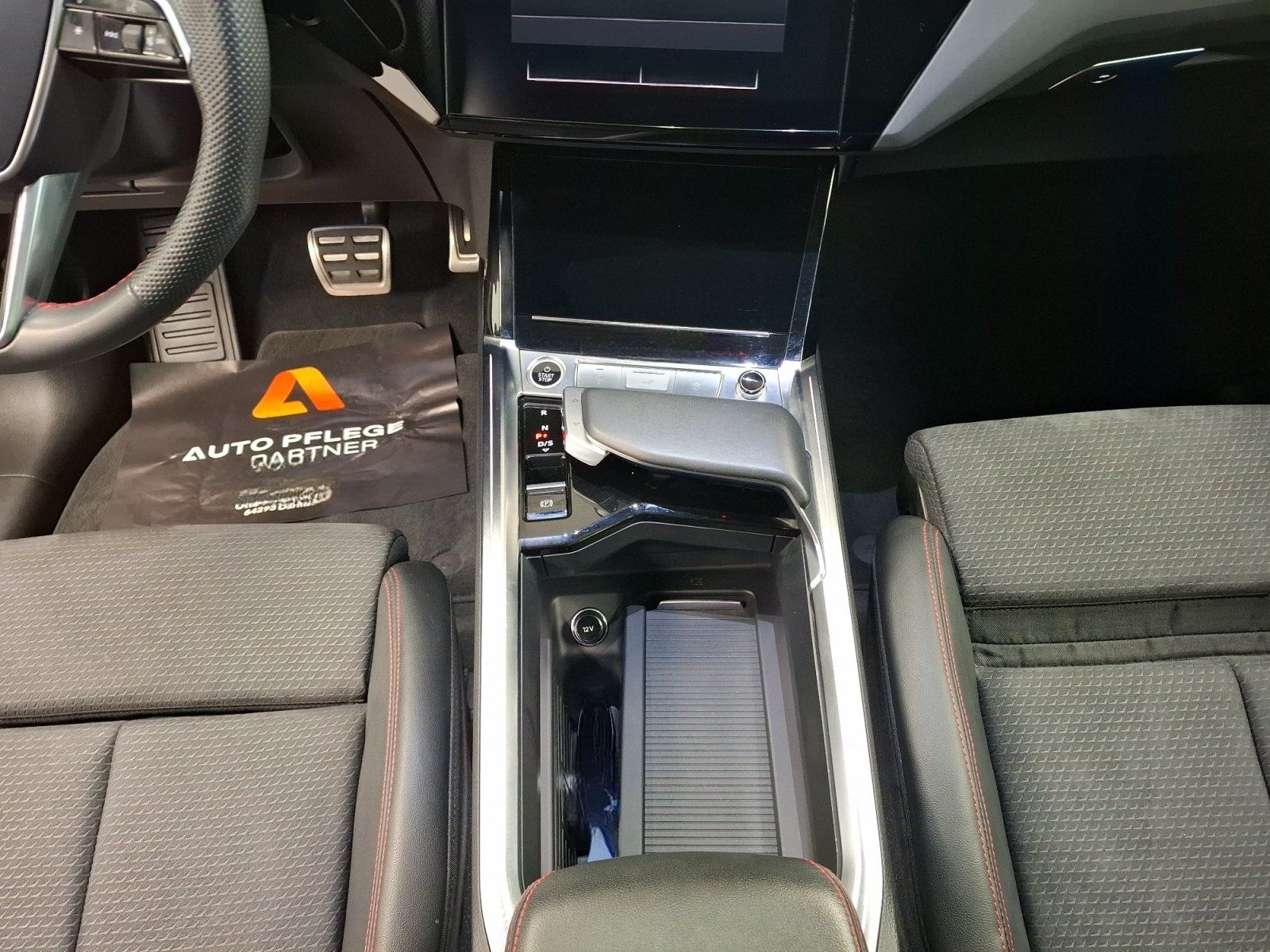 Audi Q8 e-tron 50 quattro S-Line 360 ACC AHK Matrix foto 10