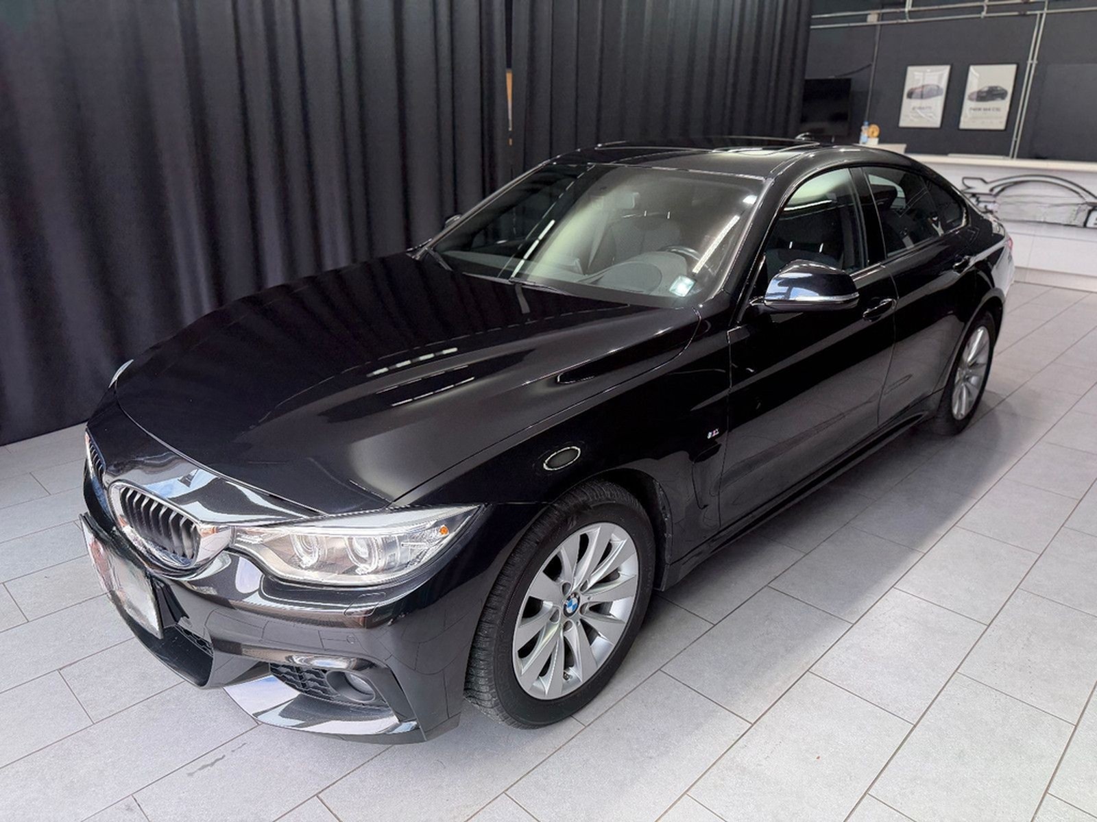BMW 428i xDrive Gran Coupe M Sport|H&K|PANO|1.Hd foto 12