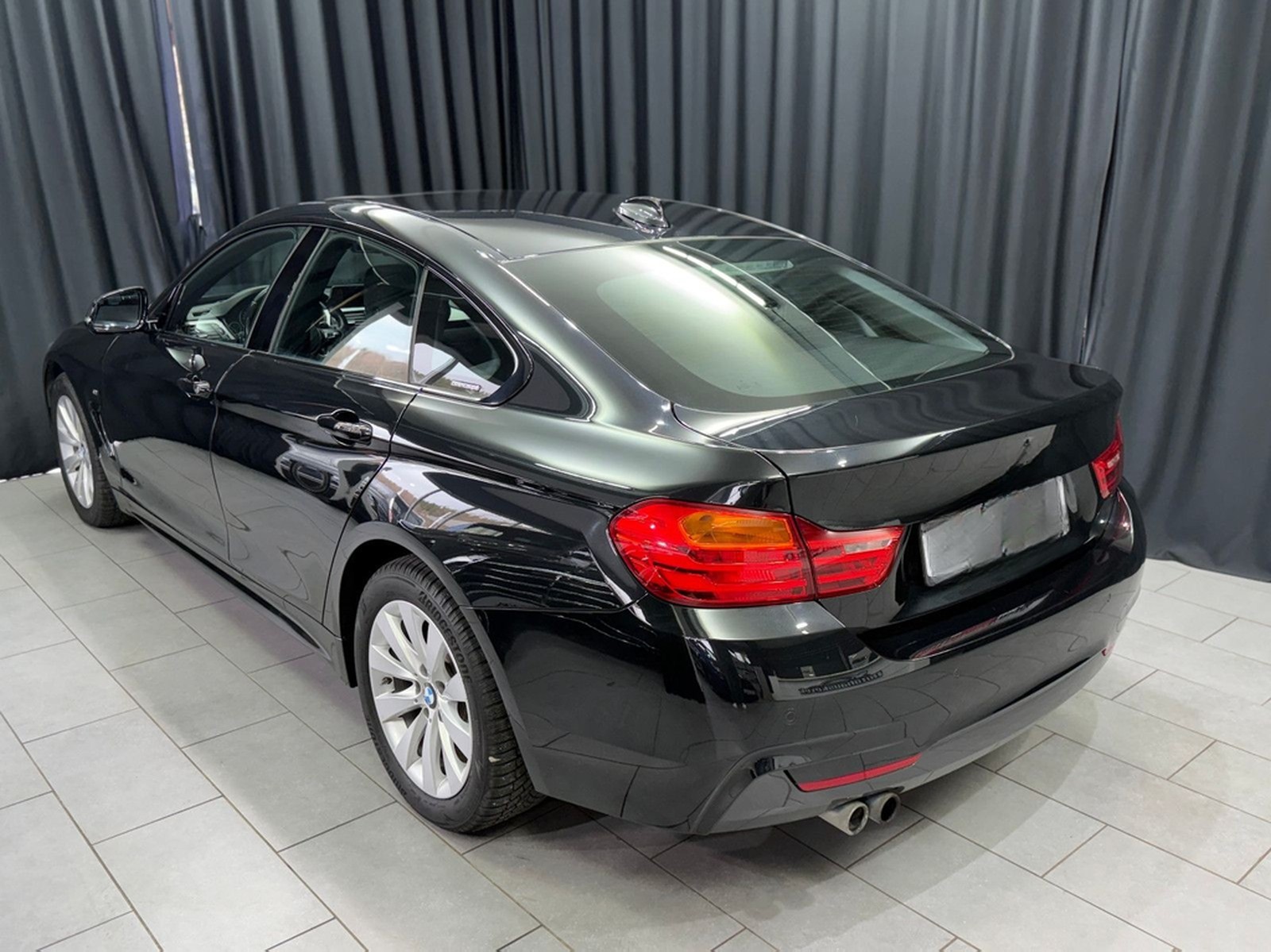 BMW 428i xDrive Gran Coupe M Sport|H&K|PANO|1.Hd foto 3