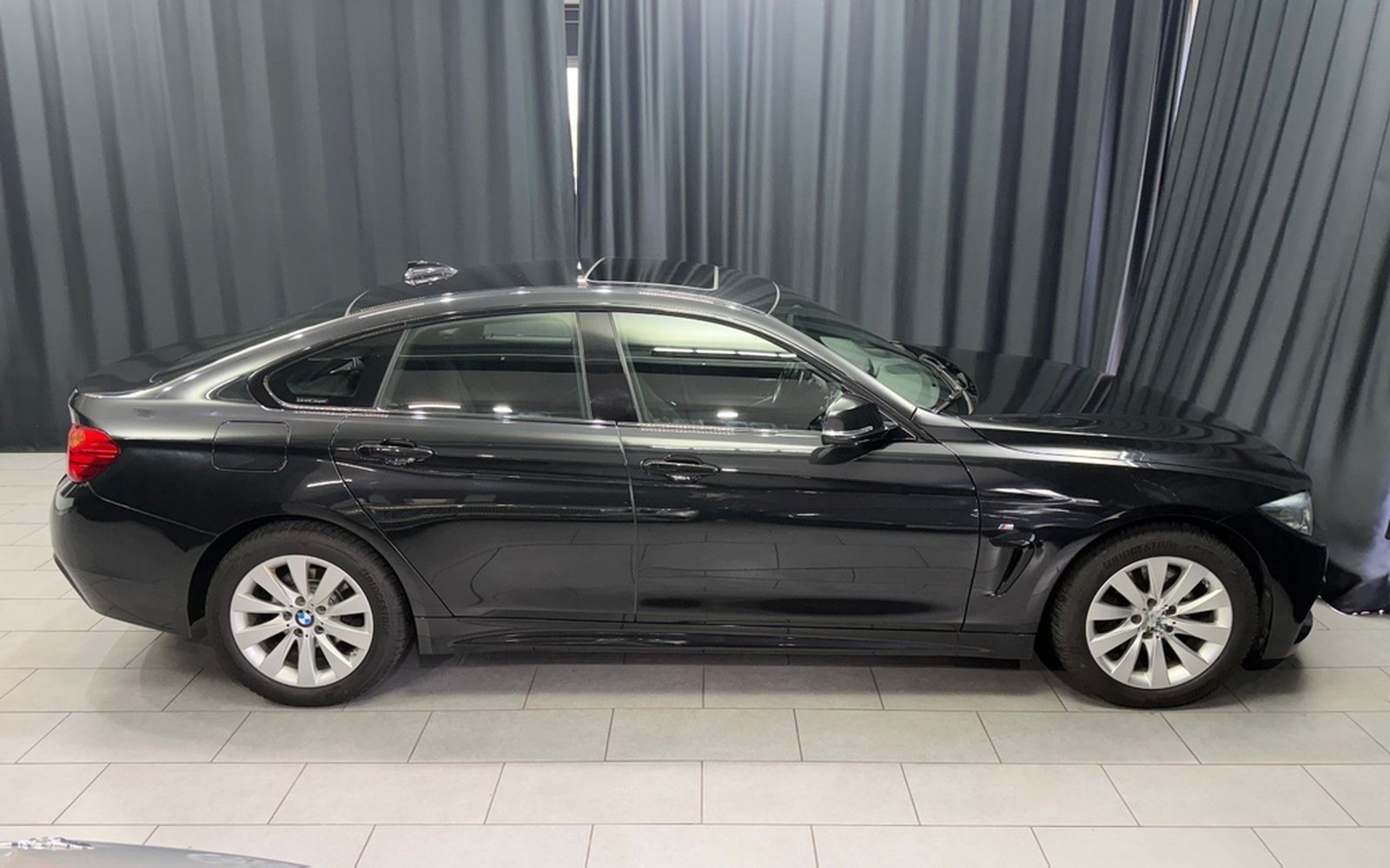 BMW 428i xDrive Gran Coupe M Sport|H&K|PANO|1.Hd foto 8