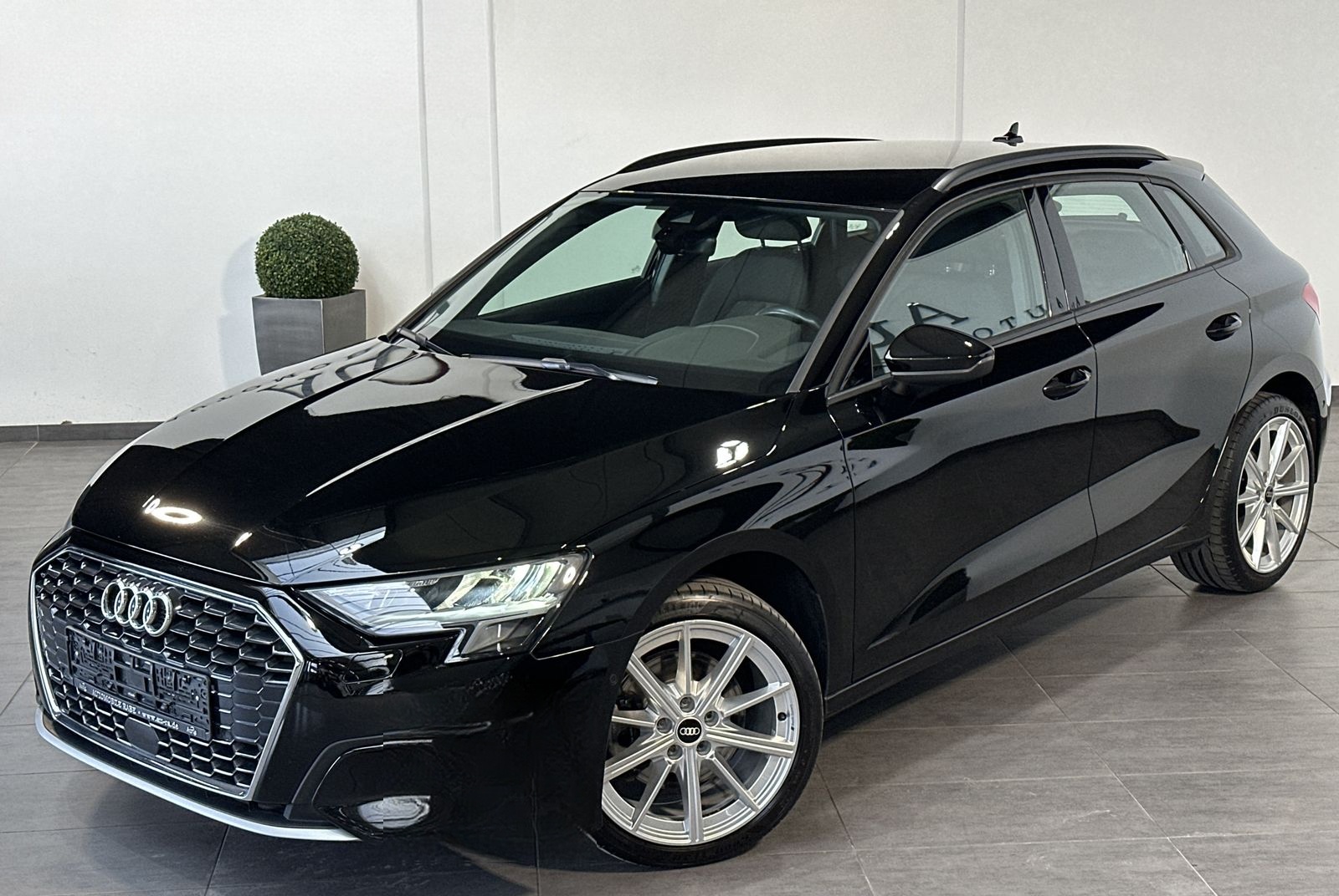 Audi A3 SpB 30 TDI Advanced NAV+LED+PARK-ASSIST+VCOCK foto 2