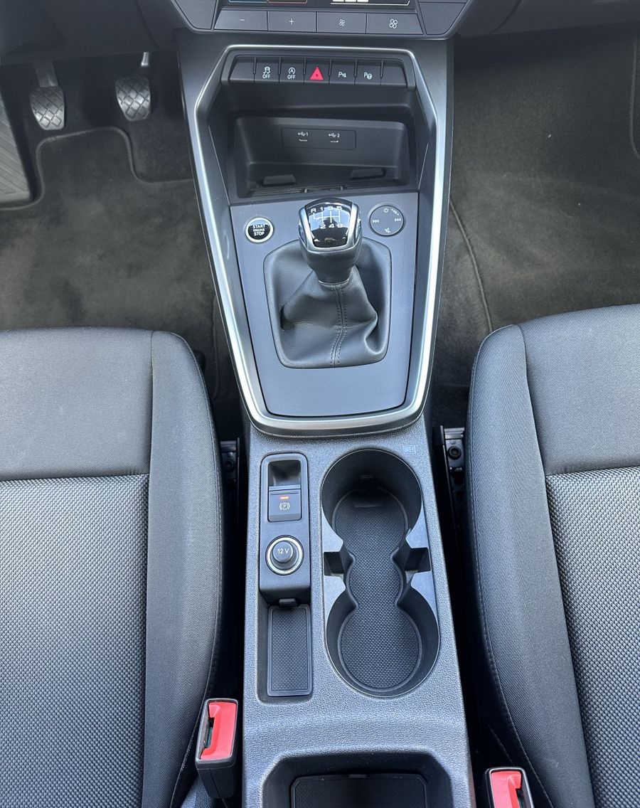 Audi A3 SpB 30 TDI Advanced NAV+LED+PARK-ASSIST+VCOCK foto 12