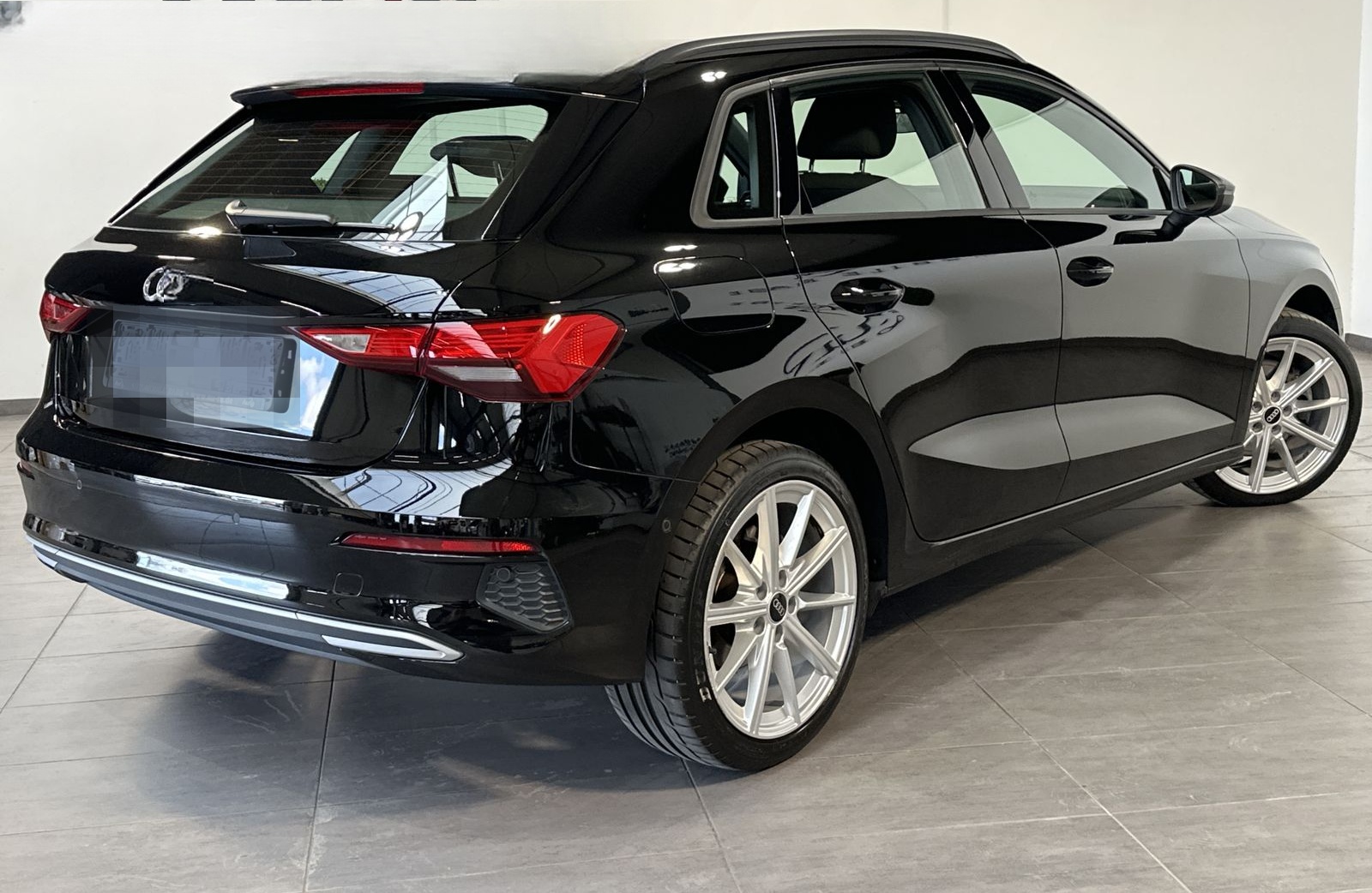 Audi A3 SpB 30 TDI Advanced NAV+LED+PARK-ASSIST+VCOCK foto 4