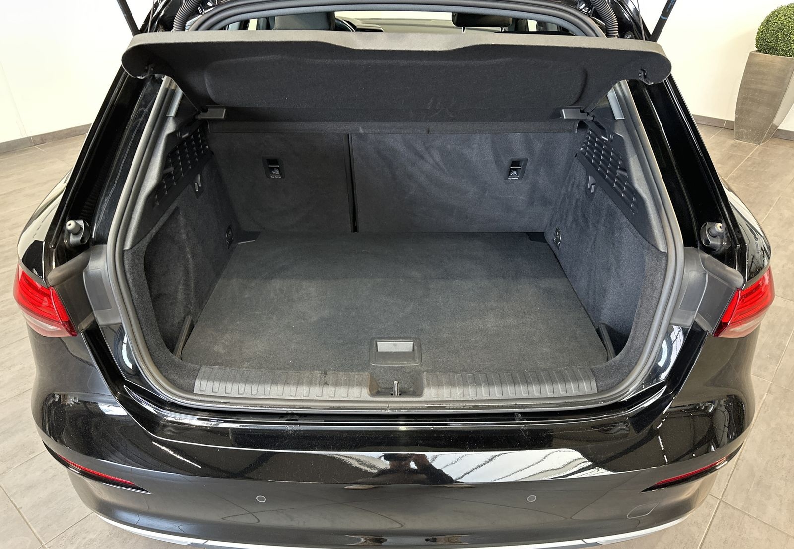 Audi A3 SpB 30 TDI Advanced NAV+LED+PARK-ASSIST+VCOCK foto 6