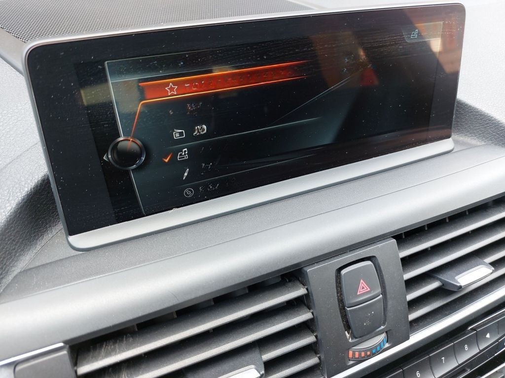 BMW 125i Aut Sport Line 2.Hd SHZ LHZ LED KAM CarPlay foto 14