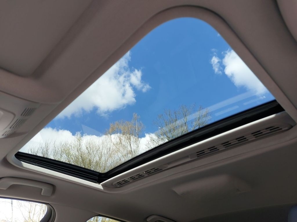 BMW 125i Aut Sport Line 2.Hd SHZ LHZ LED KAM CarPlay foto 27