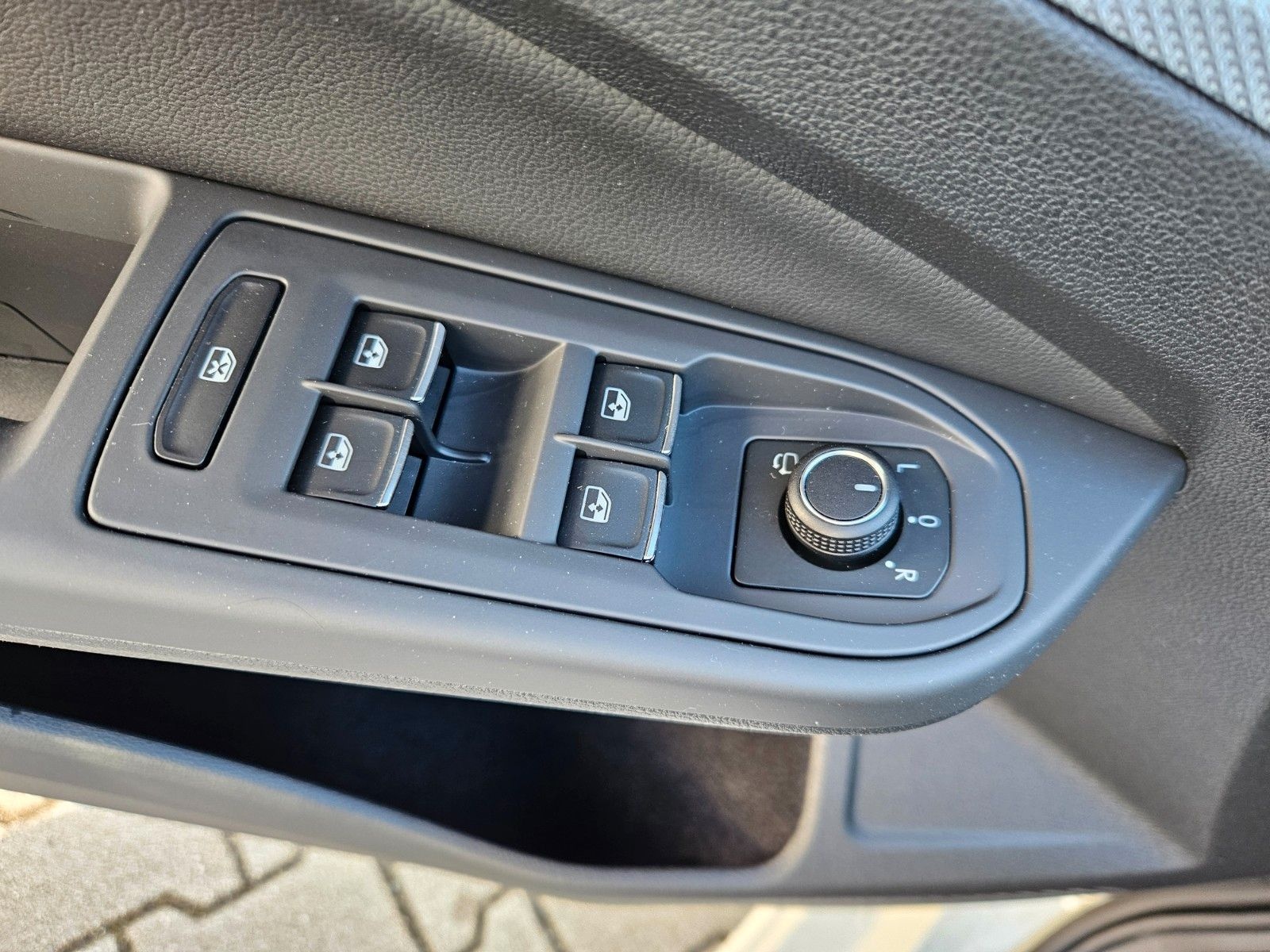 Volkswagen Golf  1.5 eTSI DSG Goal *LED*AHK*ACC* foto 14