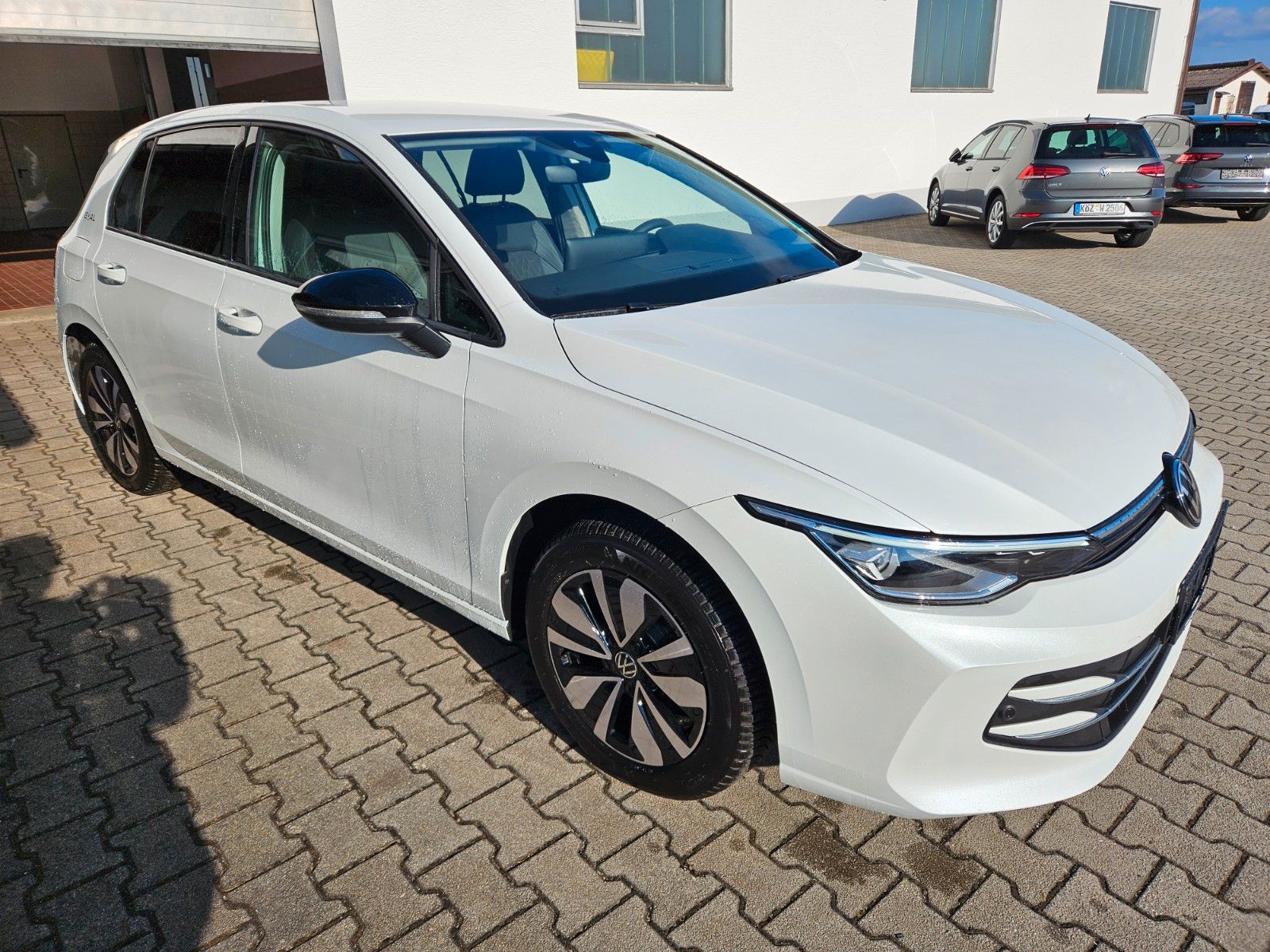 Volkswagen Golf  1.5 eTSI DSG Goal *LED*AHK*ACC* foto 5
