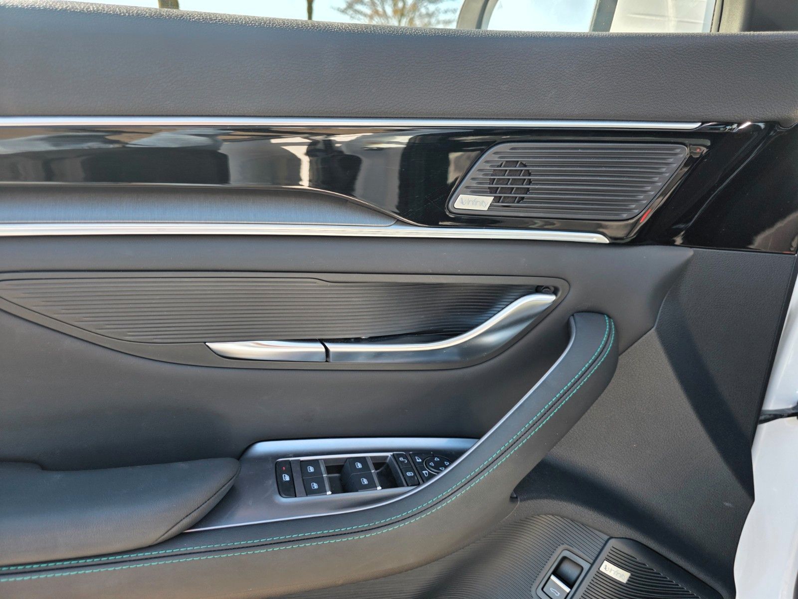 BYD SEAL Seal U 160 kW 1.5 PHEV DM-i Comfort foto 19