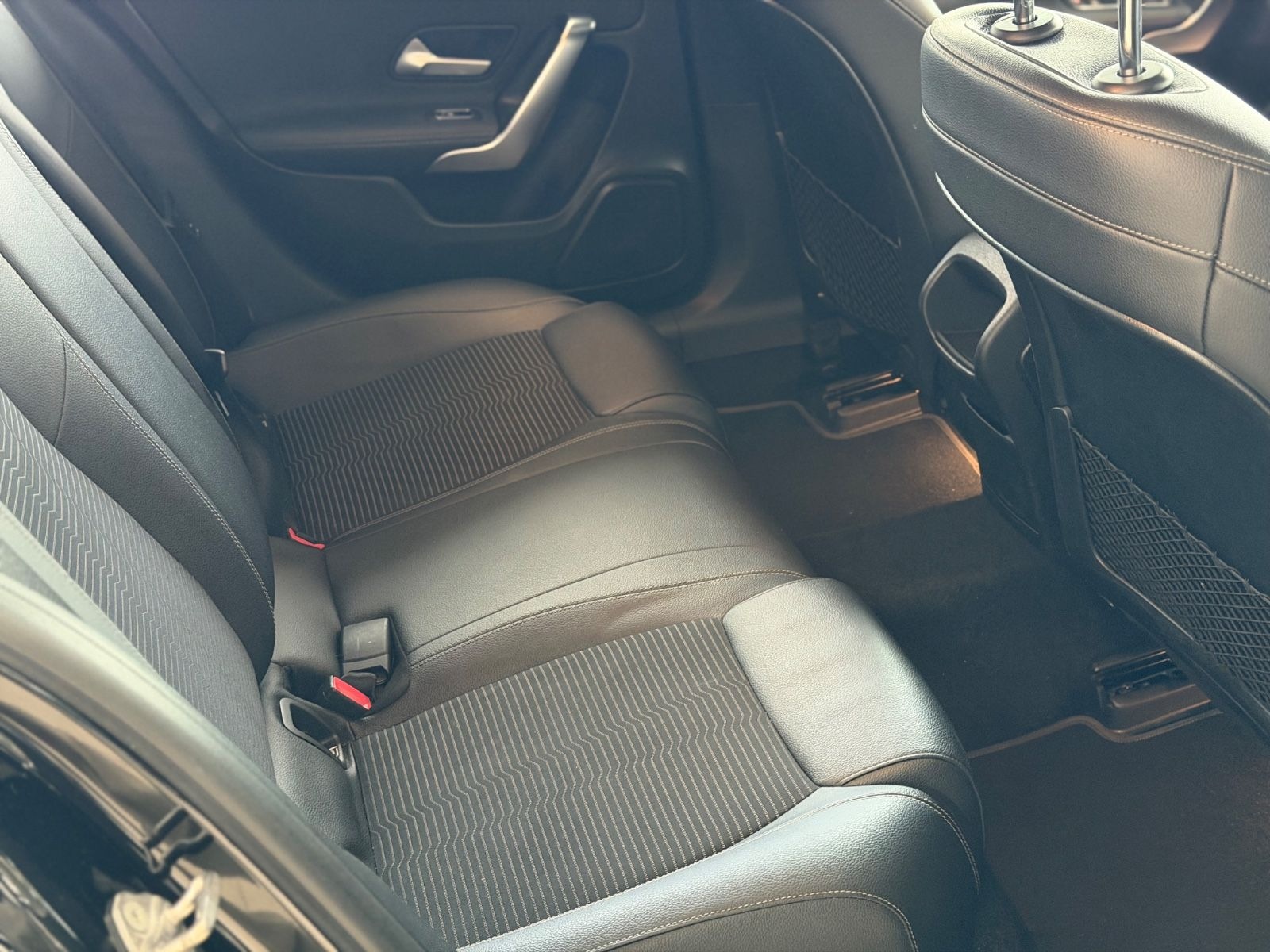 Mercedes-Benz A 200 A Limo Sport Night Navi Kam Ambi Fernle foto 13