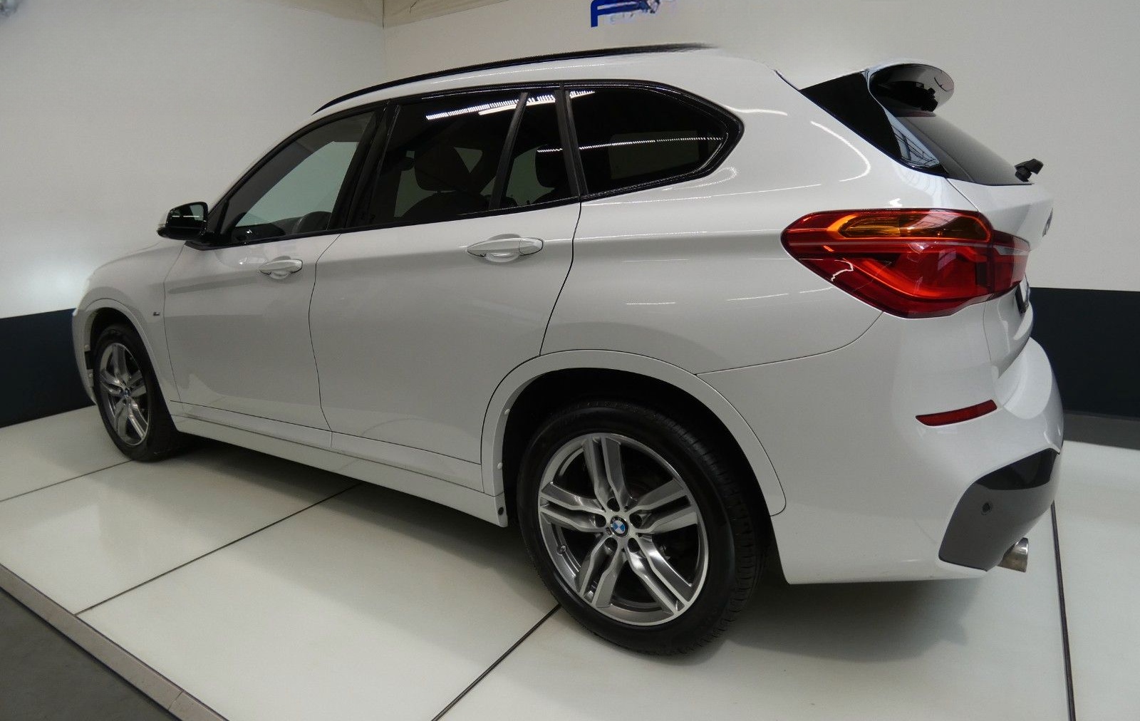 BMW X1 xDrive 18 d M Sportpaket*NaviProf*LED*ACC*PDC foto 16